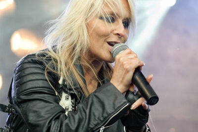 Doro @ Loaf Festival - Eupen, picture 16, photographed by Paul Nouwen - FrontView Magazine