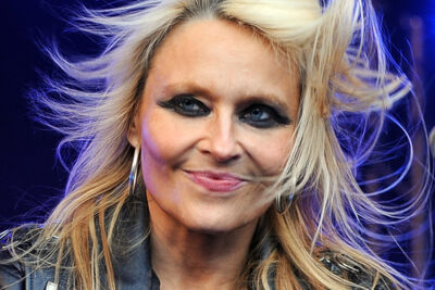 Doro @ Loaf Festival - Eupen, picture 21, photographed by Paul Nouwen - FrontView Magazine