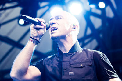 Ed Kowalczyk @ Olt Rivierenhof, picture 7, photographed by Jef Peeters - FrontView Magazine