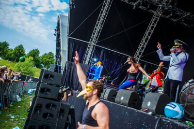 Vestrock 2014 dag 2 @ Hulst, picture 19, photographed by sven dullaert - FrontView Magazine