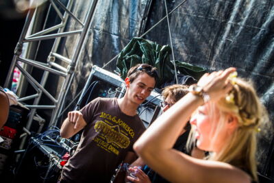 Vestrock 2014 sfeer @ Hulst, picture 11, photographed by sven dullaert - FrontView Magazine