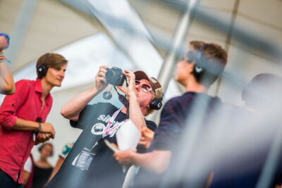 Vestrock 2014 sfeer @ Hulst, picture 18, photographed by sven dullaert - FrontView Magazine