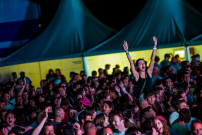 Vestrock 2014 sfeer @ Hulst, picture 59, photographed by sven dullaert - FrontView Magazine
