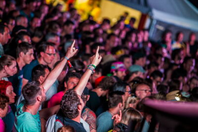Vestrock 2014 sfeer @ Hulst, picture 62, photographed by sven dullaert - FrontView Magazine