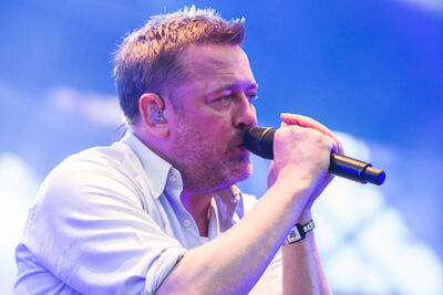 Elbow @ Best Kept Secret 2014, picture 45, photographed by Edwin Houdevelt - FrontView Magazine