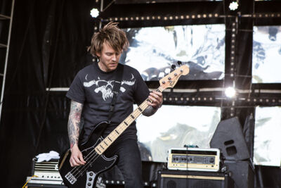 AYS @ Hellfest 2014, foto 2, foto's door Dorien Goetschalckx - FrontView Magazine