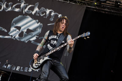 Buckcherry @ Hellfest 2014, picture 2, photographed by Dorien Goetschalckx - FrontView Magazine