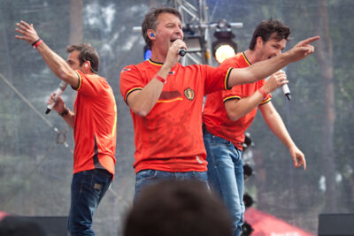 De Romeo's & Sam Gooris @ pennenzakkenrock 2014, foto 4, foto's door Carine Wouters - FrontView Magazine