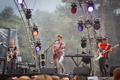 Bandits @ pennenzakkenrock 2014, picture 4, photographed by Carine Wouters - FrontView Magazine
