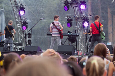 Bandits @ pennenzakkenrock 2014, picture 11, photographed by Carine Wouters - FrontView Magazine