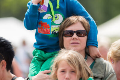 Sfeer, Randanimatie & Publieksfoto's @ Popeiland 2014, foto 21, foto's door Guy Danneels - FrontView Magazine