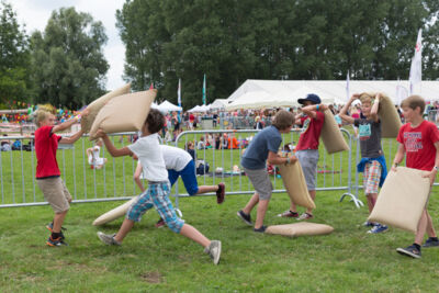 Sfeer, Randanimatie & Publieksfoto's @ Popeiland 2014, foto 60, foto's door Guy Danneels - FrontView Magazine