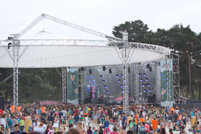 sfeerbeelden @ pennenzakkenrock 2014, picture 6, photographed by Carine Wouters - FrontView Magazine