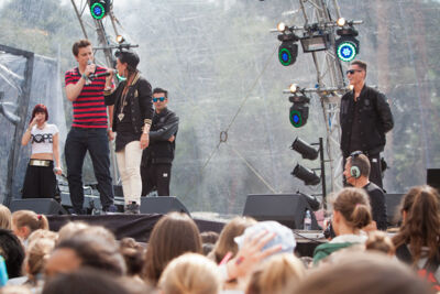 Slongs Dievanongs @ pennenzakkenrock 2014, foto 17, foto's door Carine Wouters - FrontView Magazine