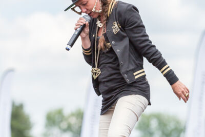 Slongs Dievanongs @ Popeiland 2014, picture 22, photographed by Guy Danneels - FrontView Magazine