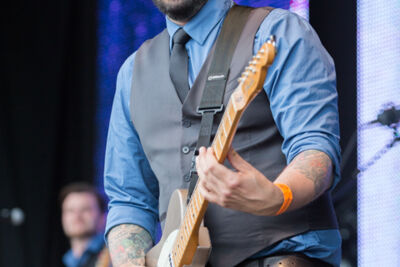 Urbanus en de Fanfaar @ Popeiland 2014, picture 25, photographed by Guy Danneels - FrontView Magazine
