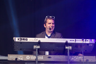 Claude Cologne @ Kanaalfeesten Dag 1 - Willebroek, picture 24, photographed by Guy Danneels - FrontView Magazine