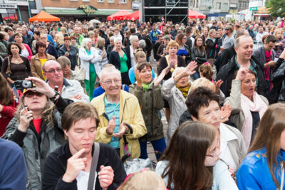 De Romeo's @ Kanaalfeesten Dag 1 - Willebroek, picture 19, photographed by Guy Danneels - FrontView Magazine