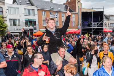 Sfeer & Publieksfoto's @ Kanaalfeesten Dag 1 - Willebroek, foto 30, foto's door Guy Danneels - FrontView Magazine