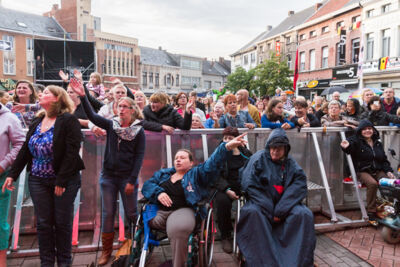 Sfeer & Publieksfoto's @ Kanaalfeesten Dag 1 - Willebroek, foto 73, foto's door Guy Danneels - FrontView Magazine