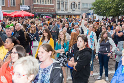 Sfeer & Publieksfoto's @ Kanaalfeesten Dag 1 - Willebroek, foto 88, foto's door Guy Danneels - FrontView Magazine