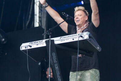 2 Fabiola @ Kanaalfeesten Dag 2 - Willebroek, picture 2, photographed by Guy Danneels - FrontView Magazine