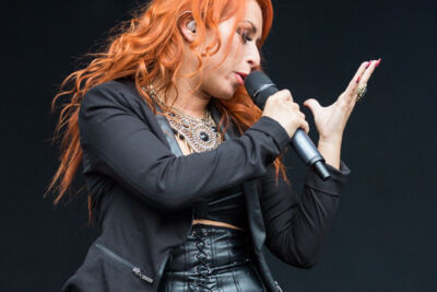 2 Fabiola @ Kanaalfeesten Dag 2 - Willebroek, picture 11, photographed by Guy Danneels - FrontView Magazine