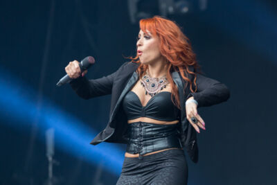 2 Fabiola @ Kanaalfeesten Dag 2 - Willebroek, picture 20, photographed by Guy Danneels - FrontView Magazine