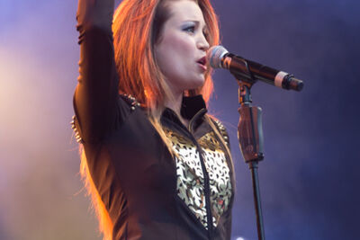 Nadine @ Kanaalfeesten Dag 2 - Willebroek, foto 12, foto's door Guy Danneels - FrontView Magazine