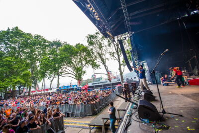 Les Ardentes Editie 2014 - donderdag, foto 39, foto's door sven dullaert - FrontView Magazine