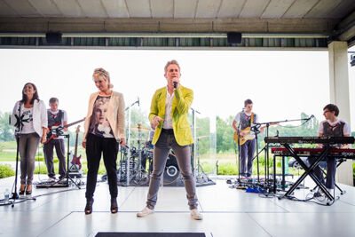 Christoff - CD-voorstelling Altijd Onderweg @ AED Studios Lint, picture 11, photographed by Elke Briers - FrontView Magazine