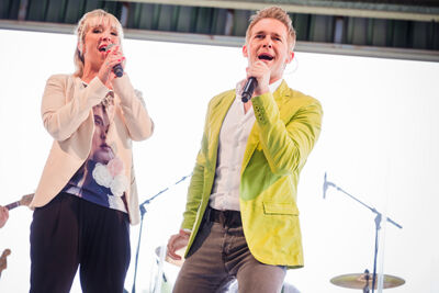 Christoff - CD-voorstelling Altijd Onderweg @ AED Studios Lint, picture 15, photographed by Elke Briers - FrontView Magazine