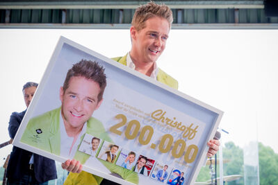 Christoff - CD-voorstelling Altijd Onderweg @ AED Studios Lint, picture 25, photographed by Elke Briers - FrontView Magazine