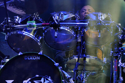 Simple Minds @ Bospop, foto 4, foto's door Paul Nouwen - FrontView Magazine