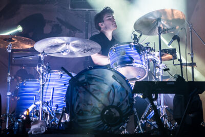 White Lies @ Rock Zottegem 2014, foto 9, foto's door Dorien Goetschalckx - FrontView Magazine