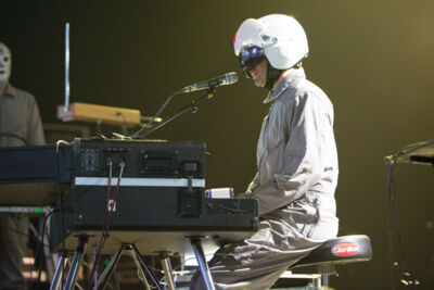 Cascadeur @ Les Ardentes, picture 5, photographed by FrontView Magazine