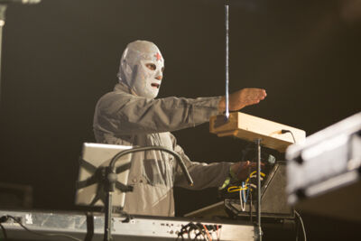 Cascadeur @ Les Ardentes, picture 12, photographed by FrontView Magazine