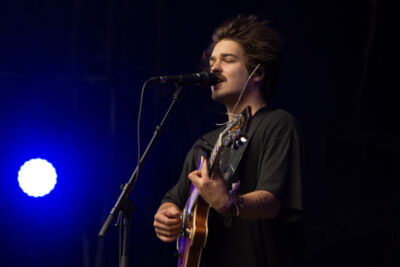 Milky Chance @ Les Ardentes, picture 5, photographed by FrontView Magazine