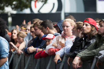 Milky Chance @ Les Ardentes, picture 21, photographed by FrontView Magazine