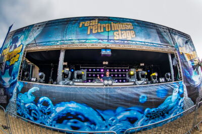 Beachland 2014 @ Strand Blankenberge, picture 11, photographed by sven dullaert - FrontView Magazine