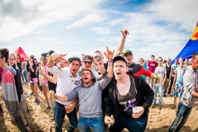 Beachland 2014 @ Strand Blankenberge, picture 14, photographed by sven dullaert - FrontView Magazine