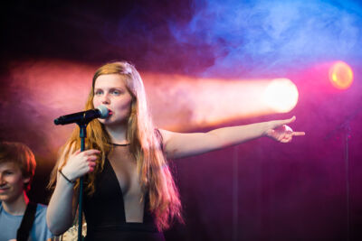 Billie Leyers @ Palm Parkies Kapellen, picture 37, photographed by FrontView Magazine
