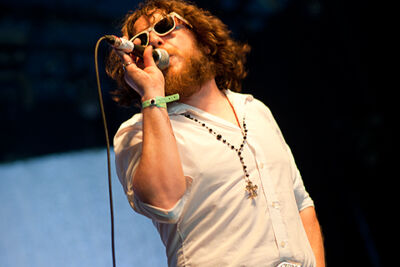 Romano Nervoso @ Dour Festival 2014, foto 3, foto's door Magali Decamps - FrontView Magazine