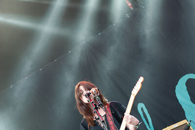 Blood Red Shoes @ Dour Festival 2014, picture 8, photographed by Magali Decamps - FrontView Magazine
