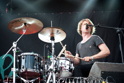 Blood Red Shoes @ Dour Festival 2014, picture 11, photographed by Magali Decamps - FrontView Magazine