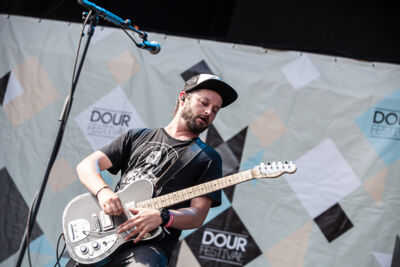 Skip The Use @ Dour 2014, picture 4, photographed by Dorien Goetschalckx - FrontView Magazine