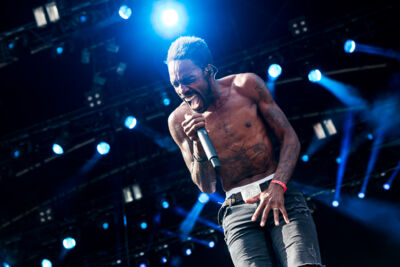 Skip The Use @ Dour 2014, picture 16, photographed by Dorien Goetschalckx - FrontView Magazine