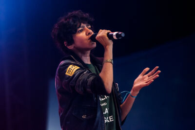 Soom T & Jstar @ Dour 2014, picture 1, photographed by Dorien Goetschalckx - FrontView Magazine