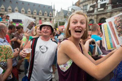 Vlaanderen zingt 2014 @ Gentse Feesten - Sint Baafsplein, picture 6, photographed by Dimitri Vanlommel - FrontView Magazine