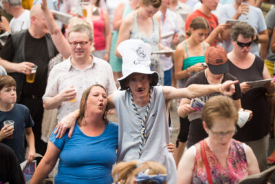 Vlaanderen zingt 2014 @ Gentse Feesten - Sint Baafsplein, picture 13, photographed by Dimitri Vanlommel - FrontView Magazine
